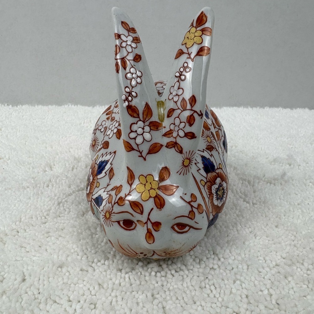 Japanese Imari Porcelain Rabbit Hand-painted with Traditional Floral Design
